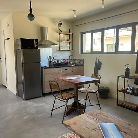 Studio Dans Les Alpilles Fontvieille Exterior photo